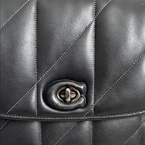 Coach Black Quilted Shoulder Bag - Picture 3 of 6